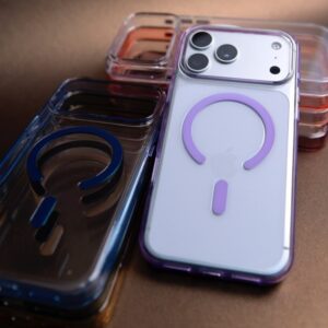 Clear Case Colours MagSafe